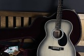 Martin OMJM John Mayer 20th Anniversary.jpg